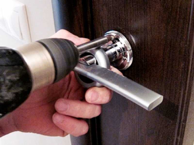 Как провести ремонт ручки межкомнатной двери своими руками? профилактика поломок