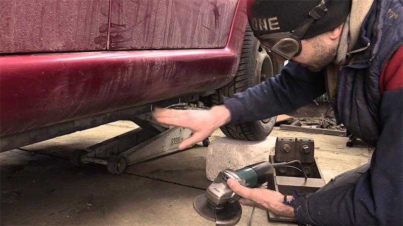 Основные приемы кузовного ремонта автомобиля своими руками