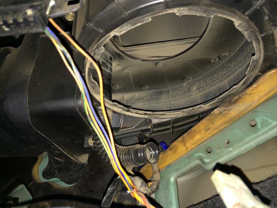 Не работает вентилятор печки машины: причины, способы починки