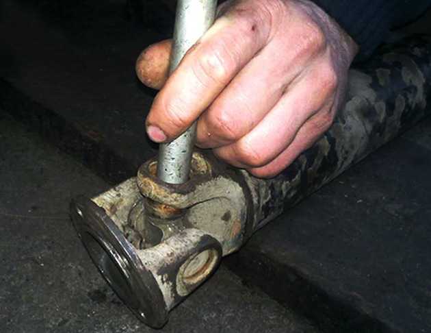 Ремонт карданного вала своими руками – особенности и оборудование